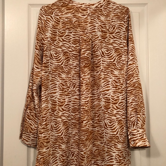 Aritzia Little Moon NWT blouse - Picture 6 of 10